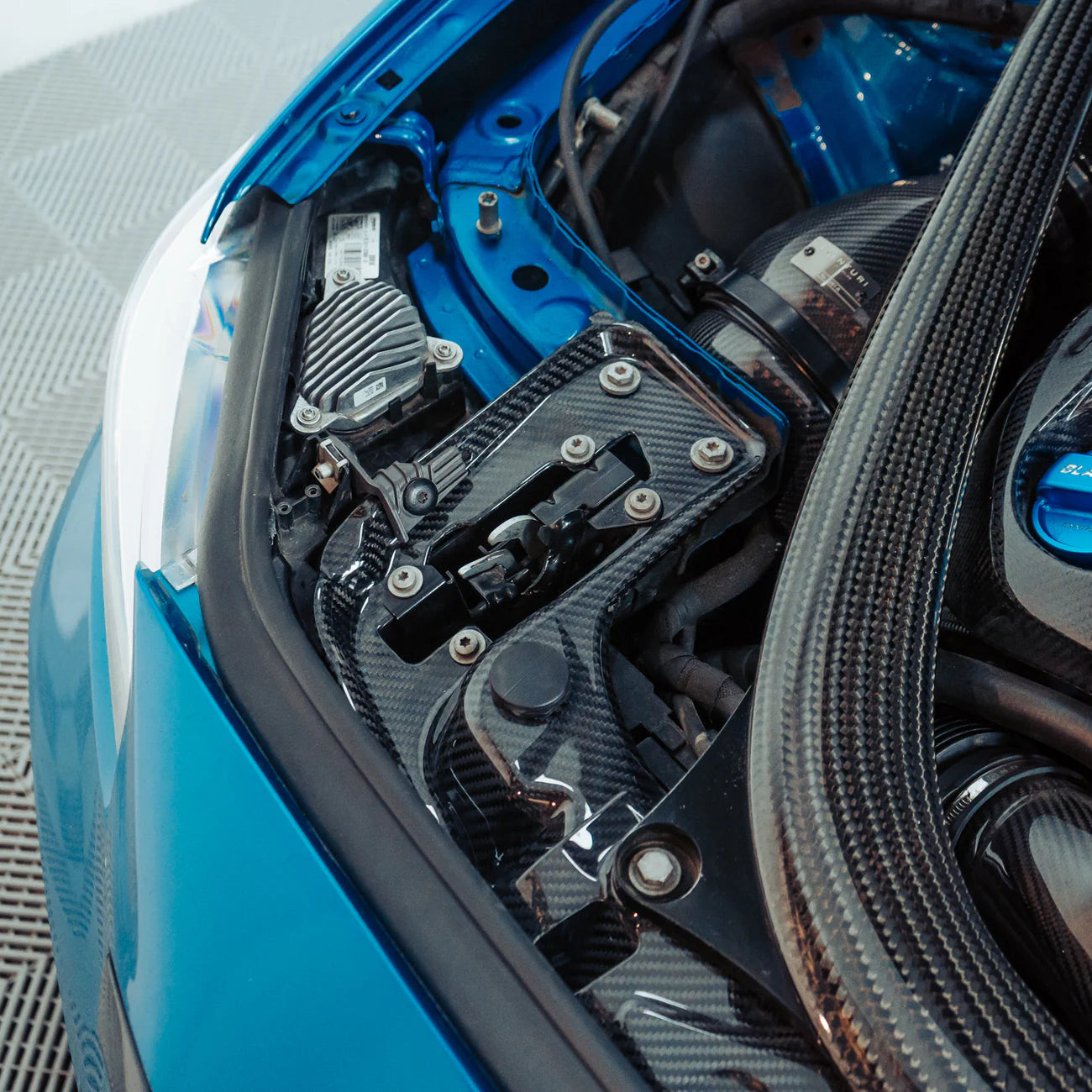 BMW F87 M2/F80 M3/F82 M4 CARBON FIBRE Front Radiator Support Brace