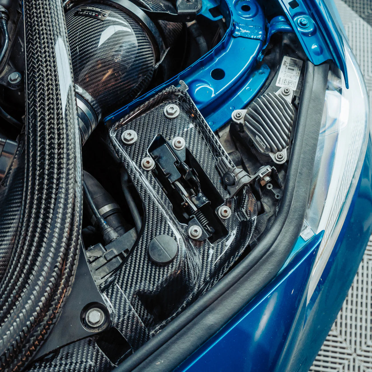 BMW F87 M2/F80 M3/F82 M4 CARBON FIBRE Front Radiator Support Brace