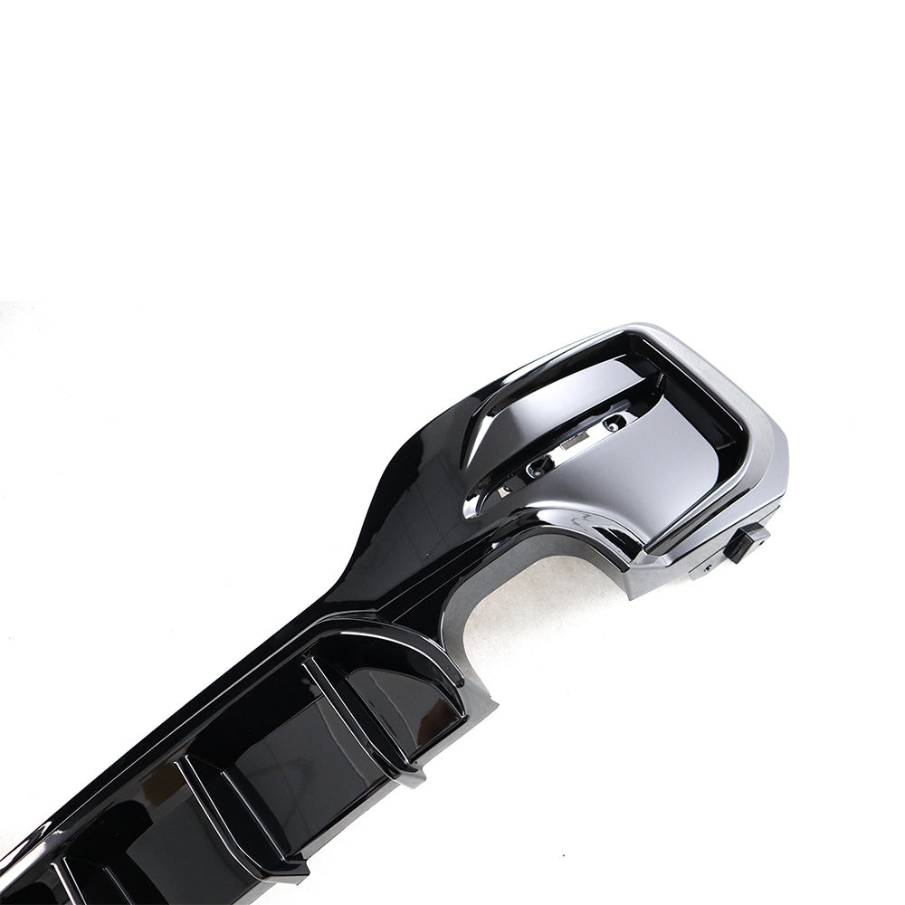 BMW 1 Series F20 LCI GLOSS BLACK Rear Diffuser – Quad Outlet (2015–2019)