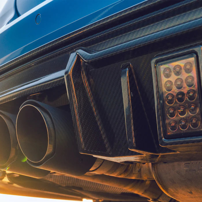 BMW M3/M4 G80/G81/G82/G83 LED F1 REAR DIFFUSER CARBON FIBRE